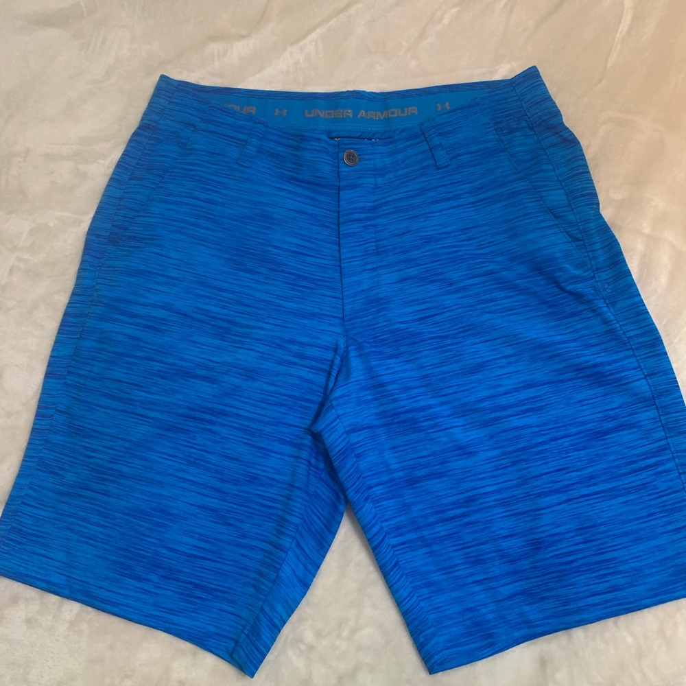 Under Armour Blue Flat Front Shorts Men’s Size 36